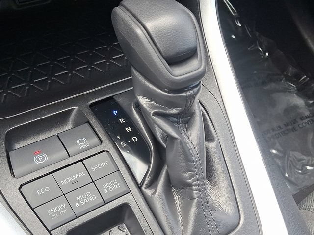 Certified 2024 Toyota RAV4 XLE AWD/4WD image 14
