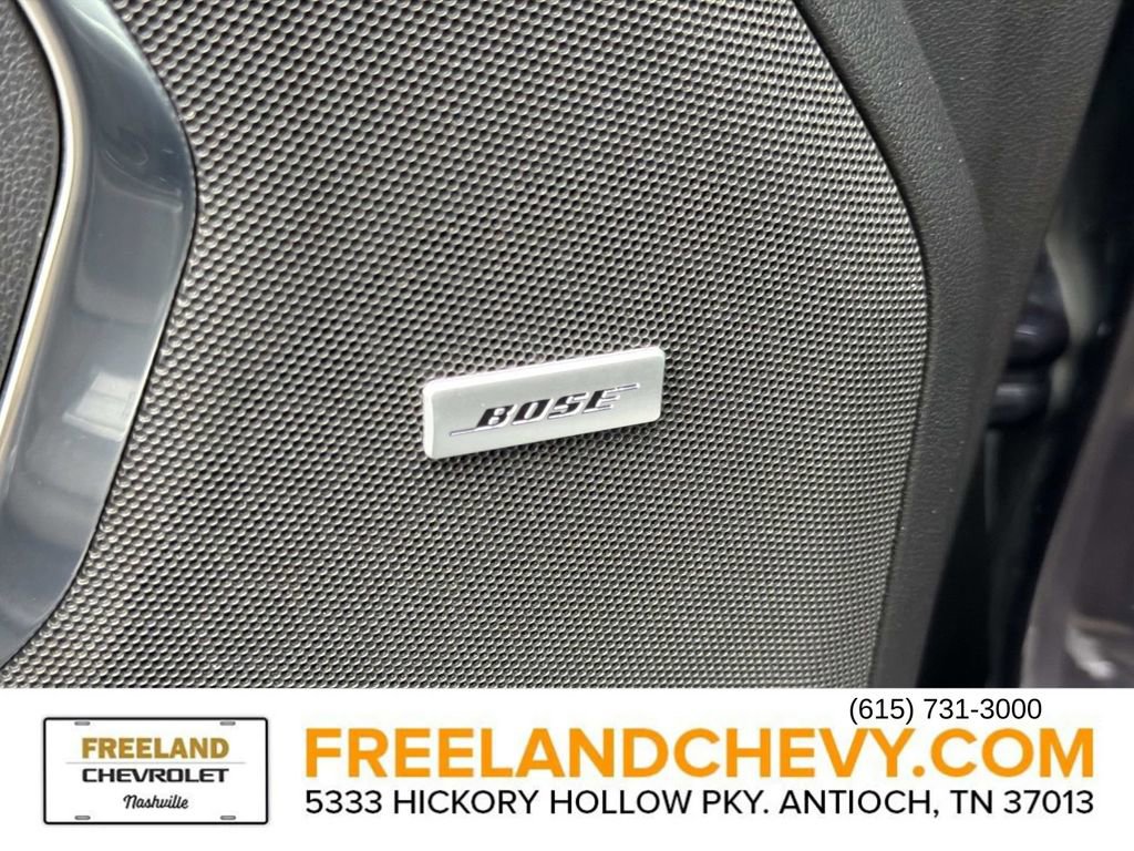 Used 2023 Chevrolet Suburban Premier image 23