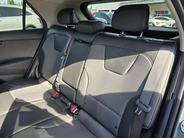 Certified 2024 Kia Niro Wind w/ Wind Preserve Package FWD image 19