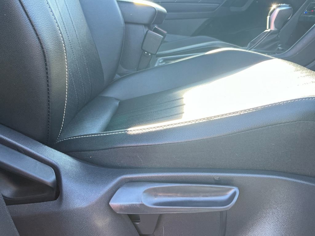 Used 2023 Volkswagen Tiguan SE R-Line image 17
