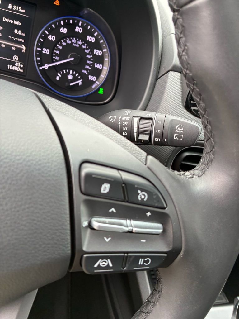 Used 2023 Hyundai Kona SEL w/ Convenience Package image 28