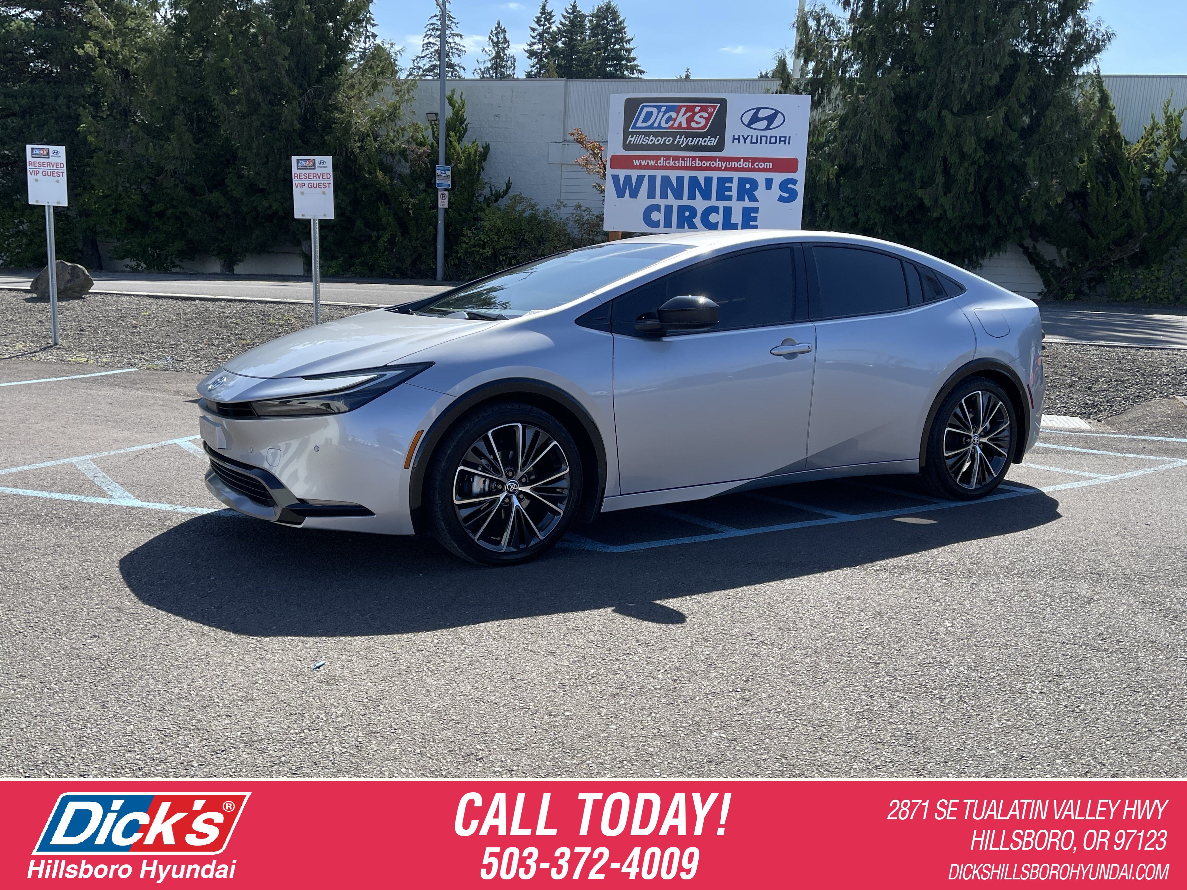 Used 2024 Toyota Prius XLE
