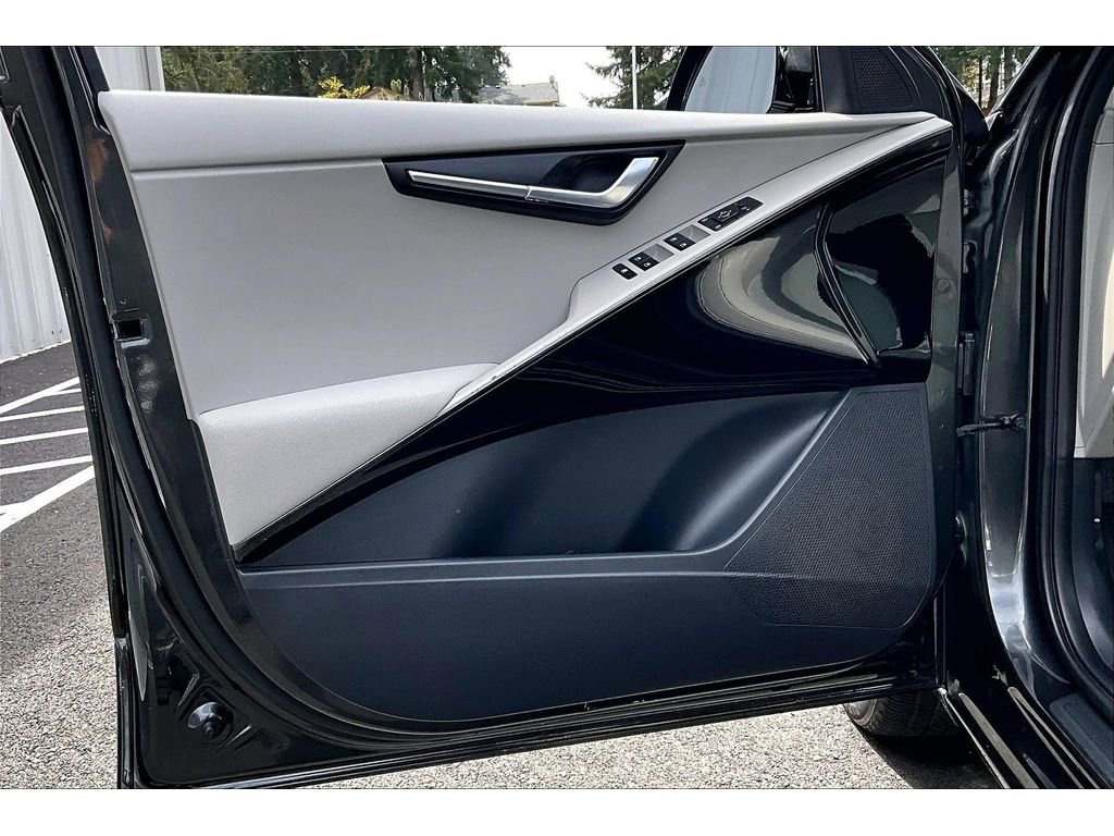 Used 2023 Kia Niro Wind w/ Wind Preserve Package FWD image 22