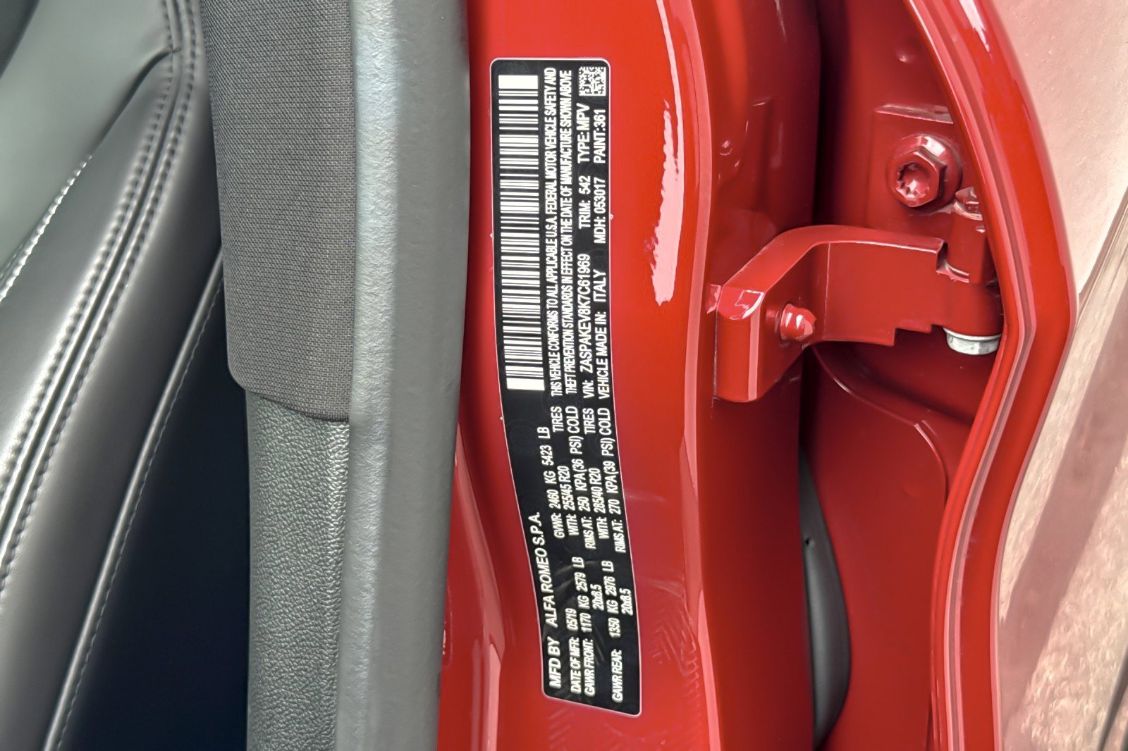 Used 2019 Alfa Romeo Stelvio Quadrifoglio w/ Driver Assist Dynamic Package image 28