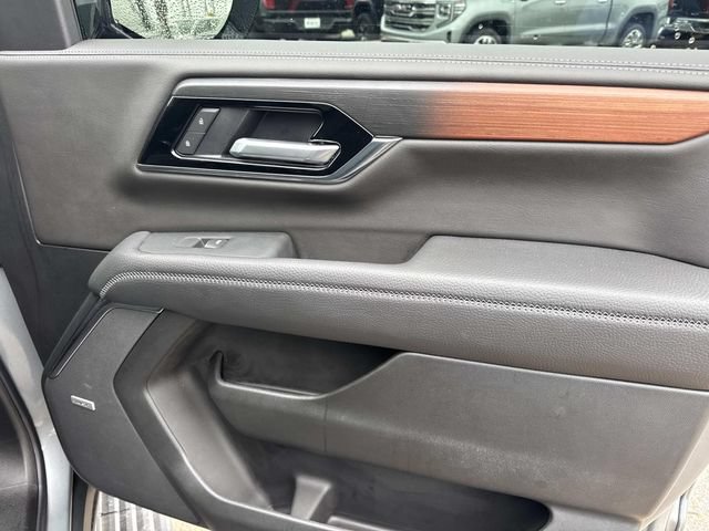 Used 2026 GMC Yukon XL Denali w/ Sun & Power Step Package RWD image 18