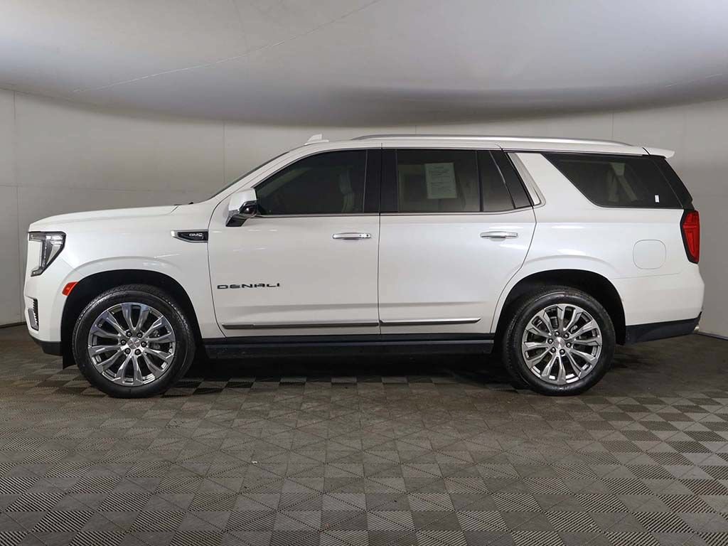 Used 2024 GMC Yukon Denali AWD/4WD image 24