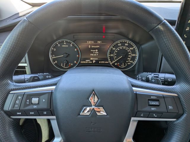 Used 2025 Mitsubishi Outlander ES image 31