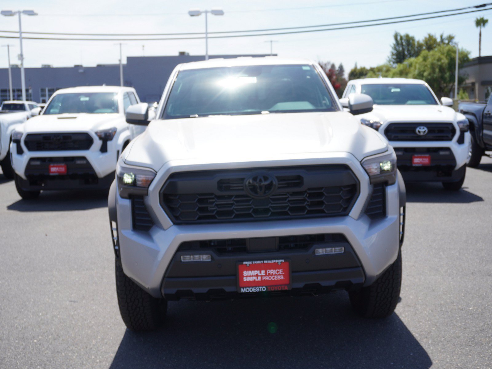 New 2026 Toyota Tacoma TRD Off-Road w/ TRD Off Road Upgrade Package AWD/4WD image 7