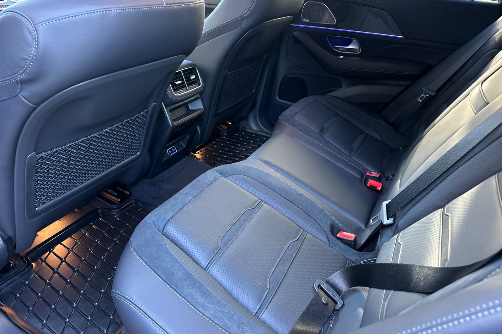 New 2025 Mercedes-Benz GLE 53 AMG 4MATIC Coupe image 11