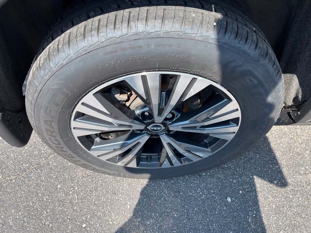 Used 2023 Nissan Rogue SV AWD/4WD image 59