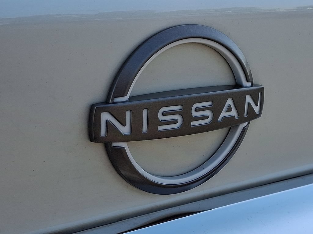 Certified 2023 Nissan Maxima Platinum w/ Sport Mat Group FWD image 32