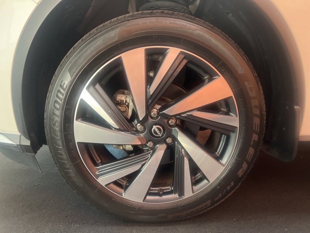 Used 2023 Nissan Murano SL w/ SL Moonroof Package image 16