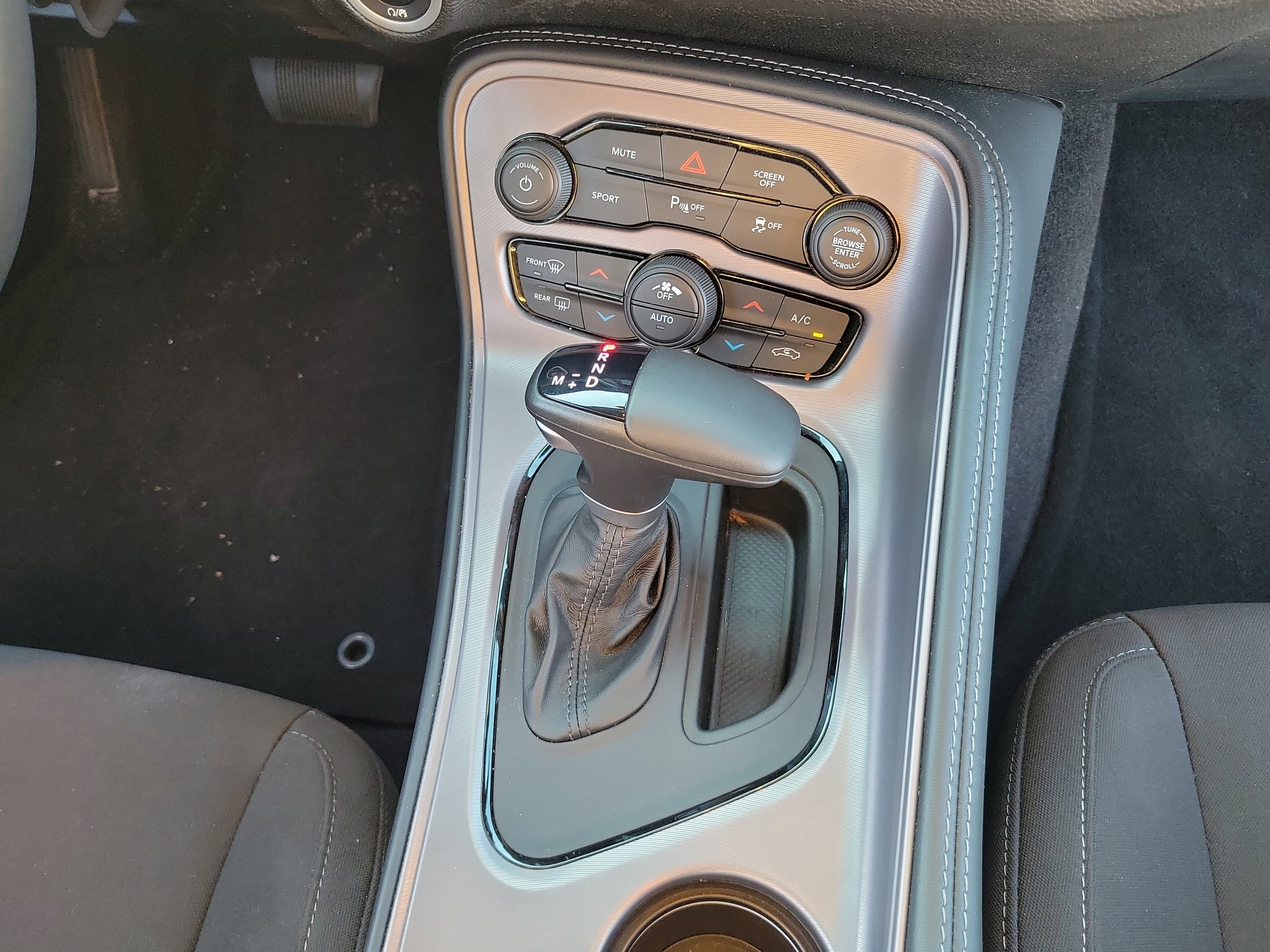 Used 2023 Dodge Challenger GT w/ Blacktop Package image 17