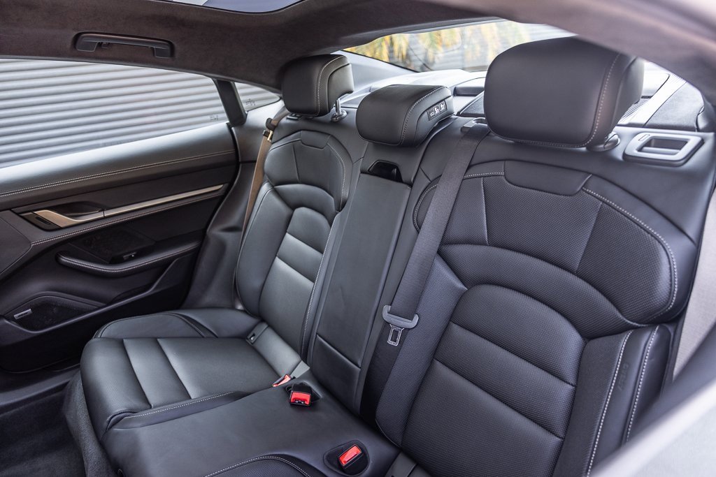 Certified 2025 Porsche Taycan Turbo image 20