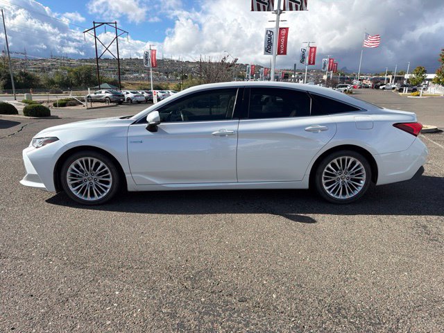 Used 2020 Toyota Avalon Limited w/ Advanced Safety Package FWD image 6