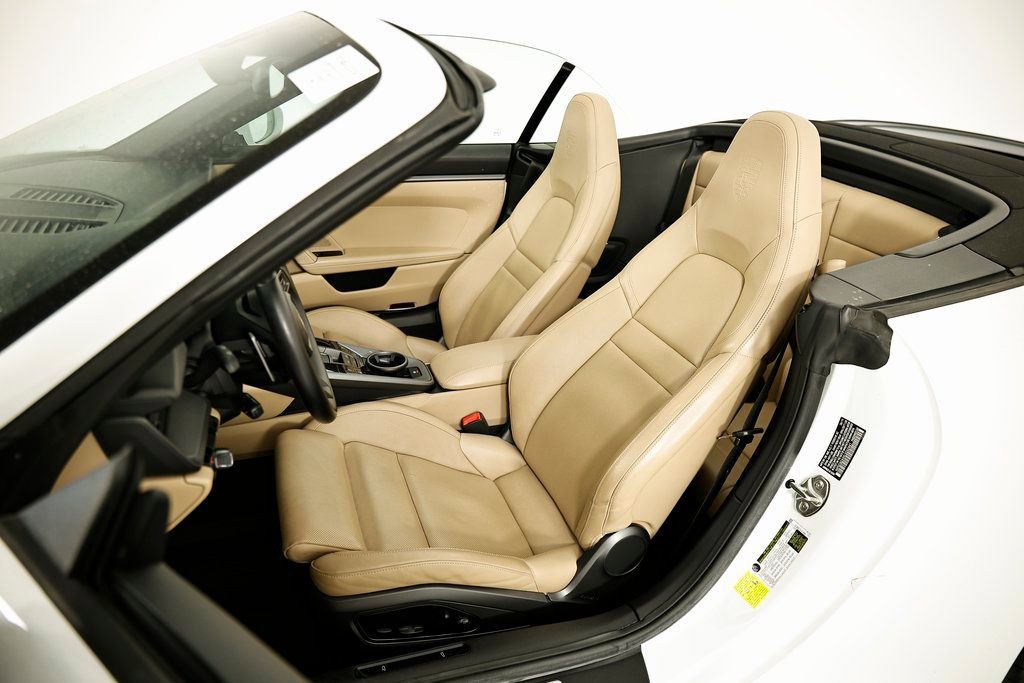 Certified 2020 Porsche 911 Carrera S image 5