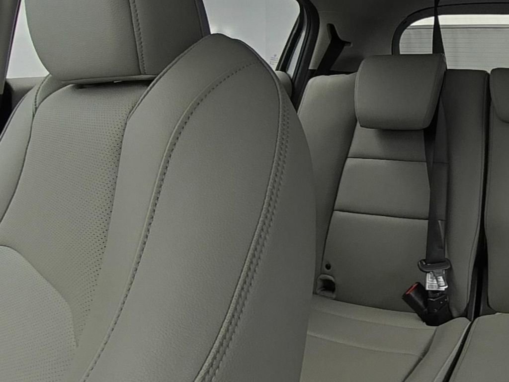 Used 2019 Honda HR-V EX-L image 25