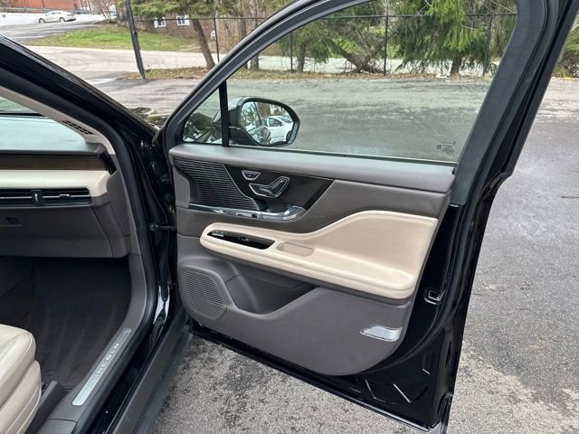 Used 2022 Lincoln Corsair Grand Touring image 10