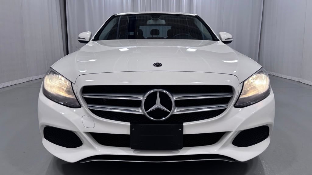 Used 2018 Mercedes-Benz C 300 4MATIC Sedan image 3