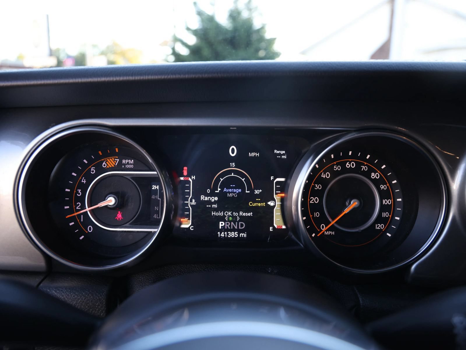 Used 2019 Jeep Wrangler Unlimited Sahara w/ Safety Group AWD/4WD image 16