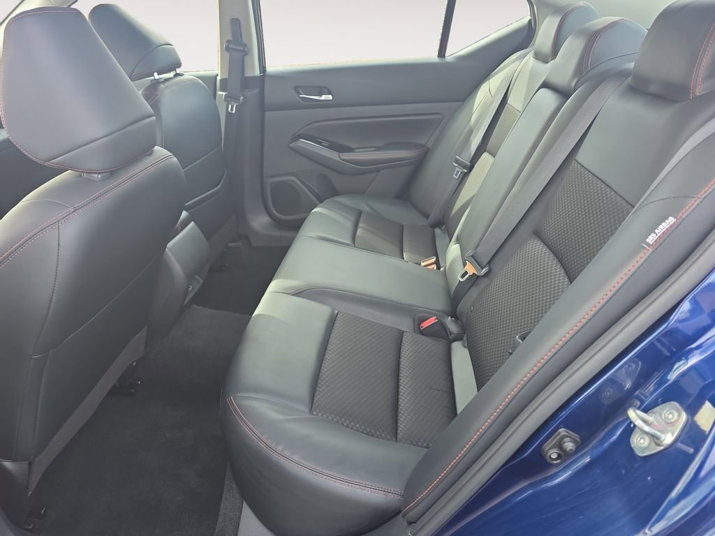 Used 2024 Nissan Altima 2.5 SR image 13