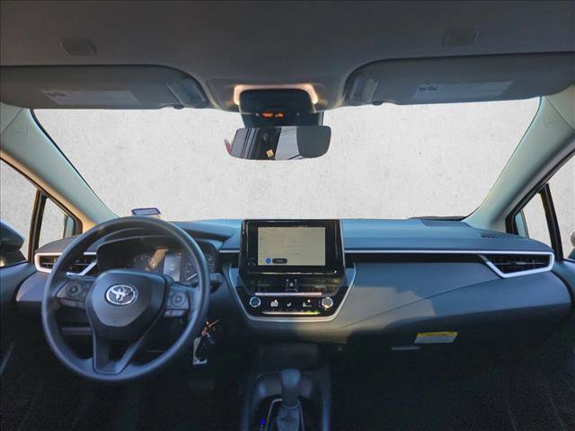 Used 2025 Toyota Corolla LE image 18