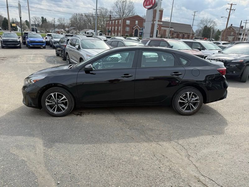 Certified 2023 Kia Forte LXS image 4