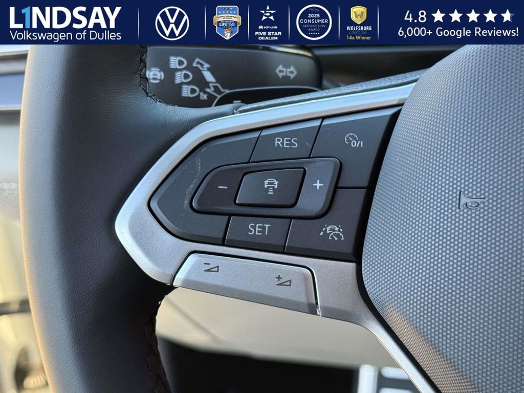 New 2026 Volkswagen Atlas SEL Premium R-Line image 17