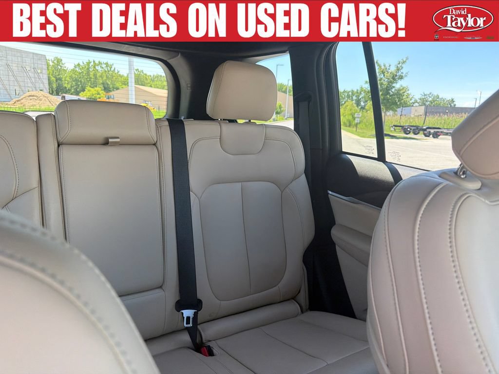 Used 2023 Jeep Grand Cherokee Limited AWD/4WD image 33