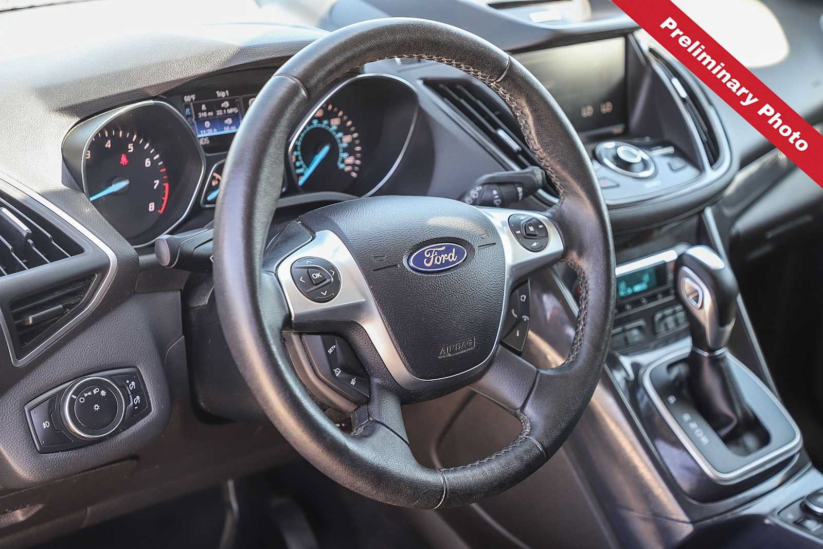 Used 2013 Ford Escape Titanium w/ Parking Technology Pkg AWD/4WD image 15