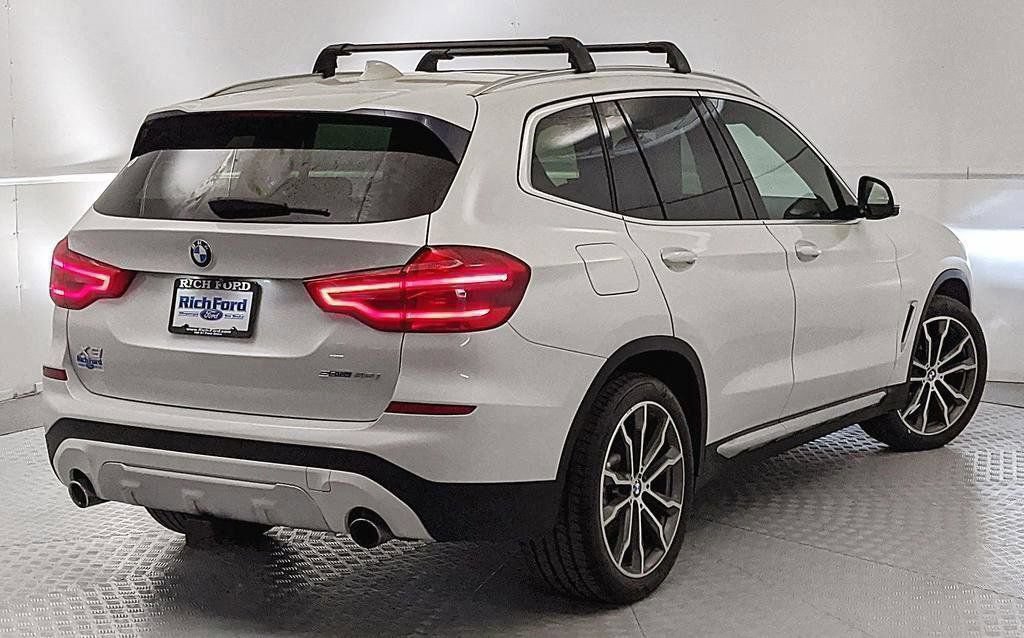 Used 2019 BMW X3 sDrive30i w/ Driving Assistance Package RWD image 3