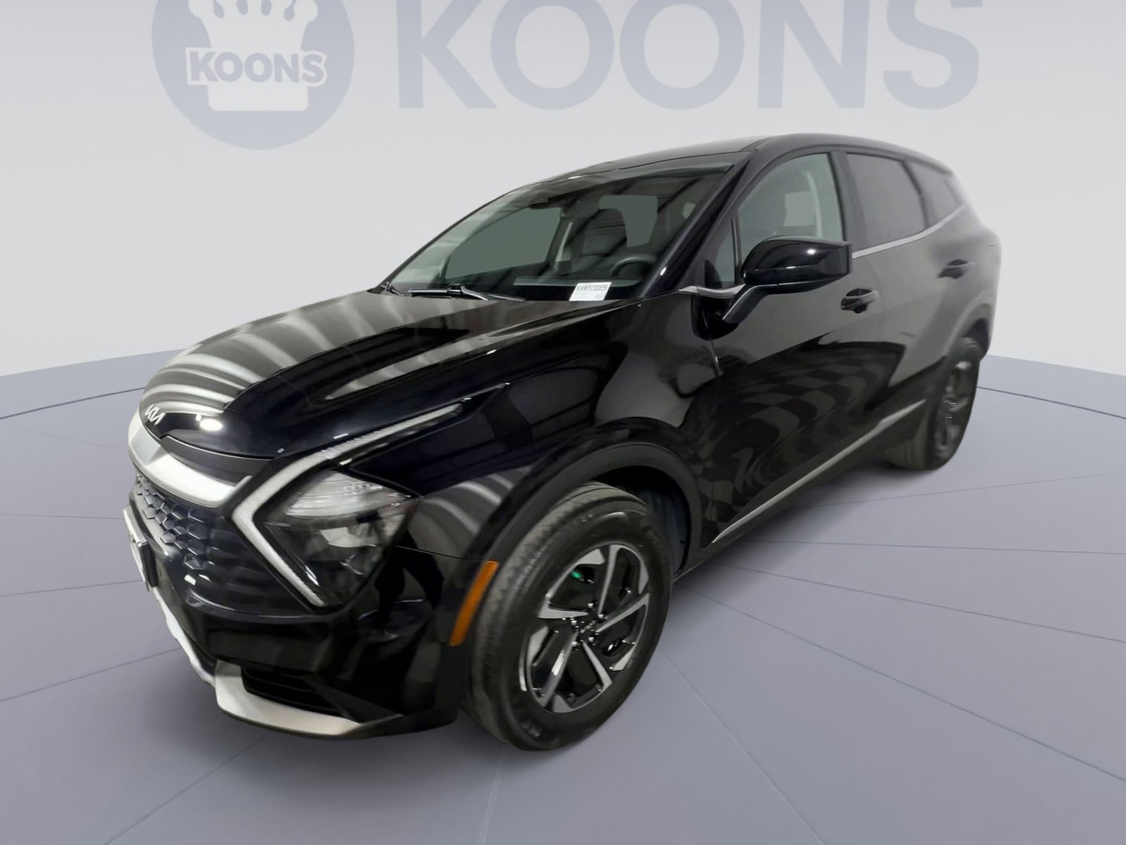 Used 2023 Kia Sportage LX image 5