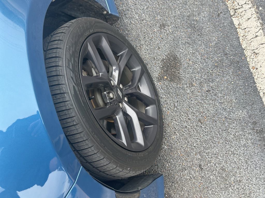 Used 2020 Dodge Charger R/T w/ Blacktop Package image 2