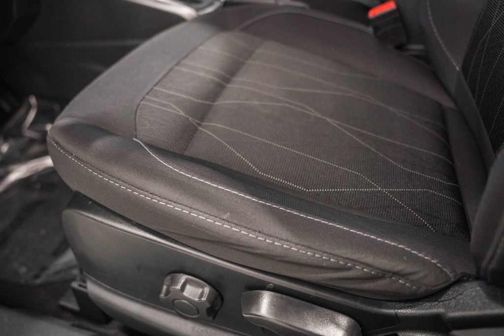 Used 2022 Ford EcoSport SE image 36