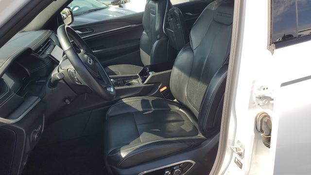 Certified 2021 Jeep Grand Cherokee L Overland w/ Luxury Tech Group IV AWD/4WD image 22