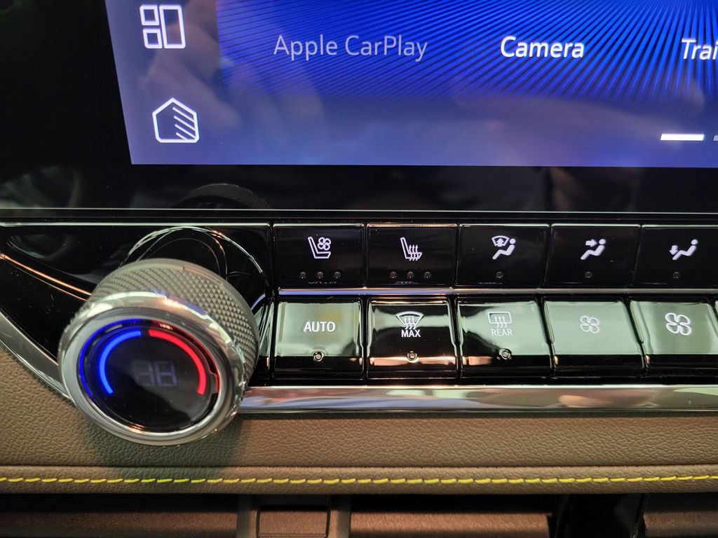 New 2026 Chevrolet Colorado ZR2 w/ Technology Package image 13