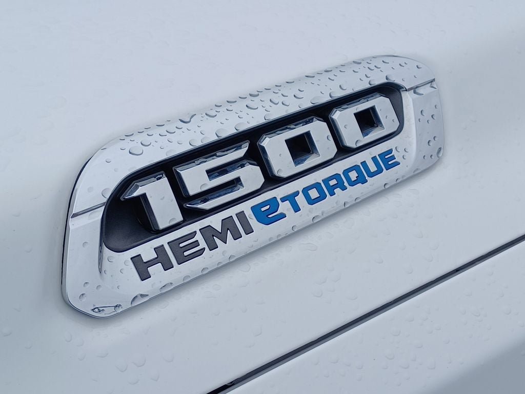 Used 2023 RAM 1500 Big Horn AWD/4WD image 6