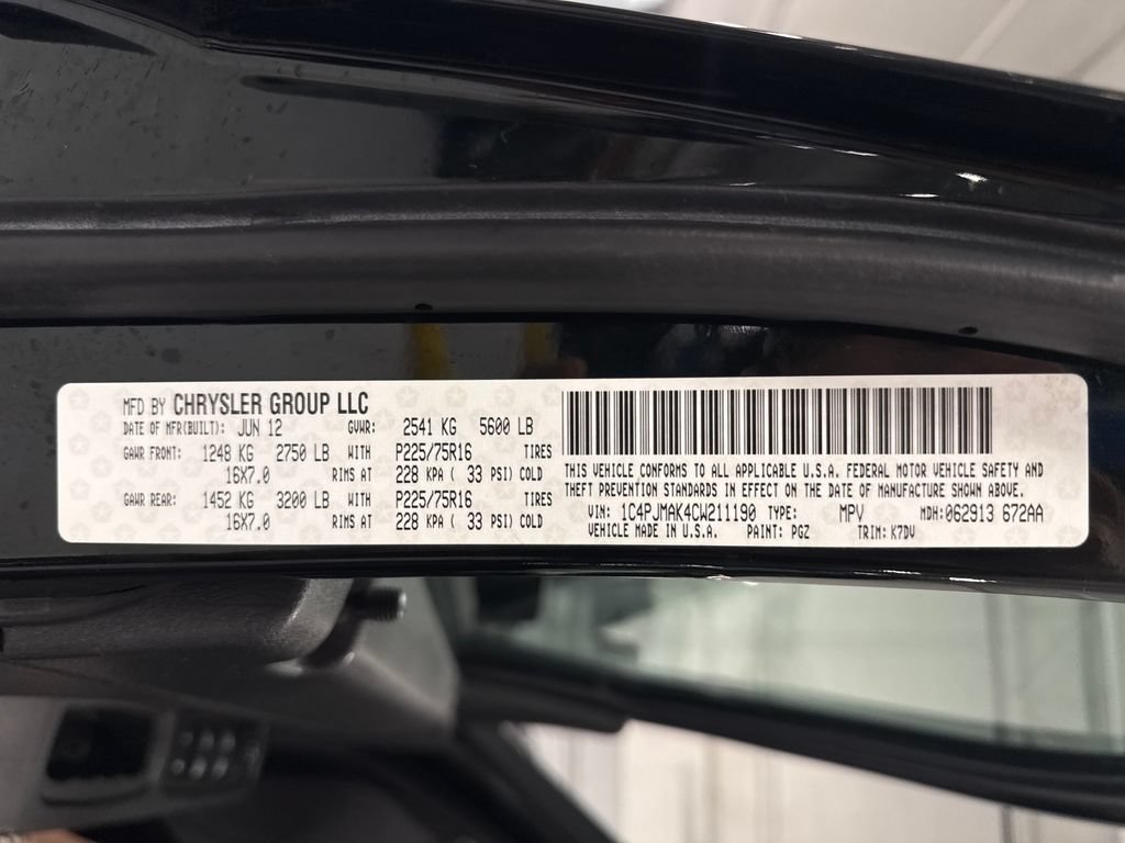 Used 2012 Jeep Liberty Sport AWD/4WD image 22