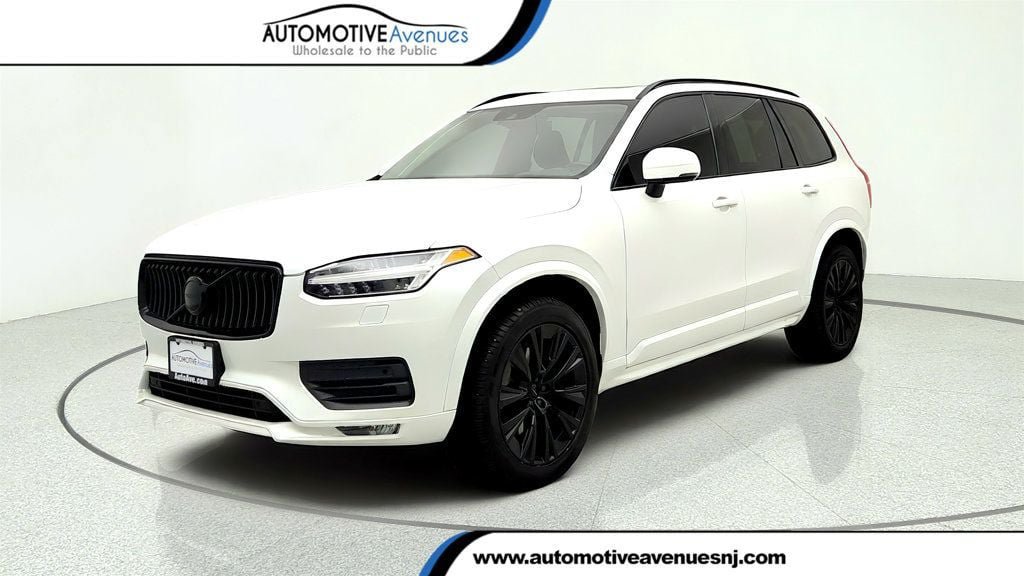 Used 2021 Volvo XC90 T6 Momentum