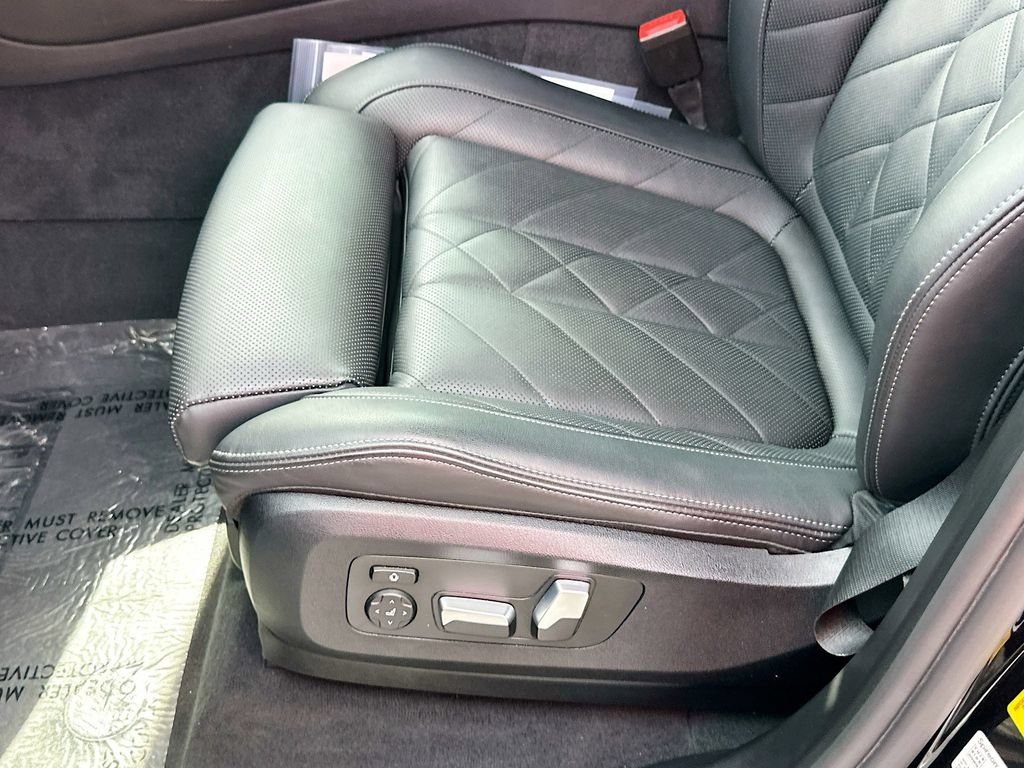 Used 2023 BMW X5 sDrive40i w/ Premium Package RWD image 19