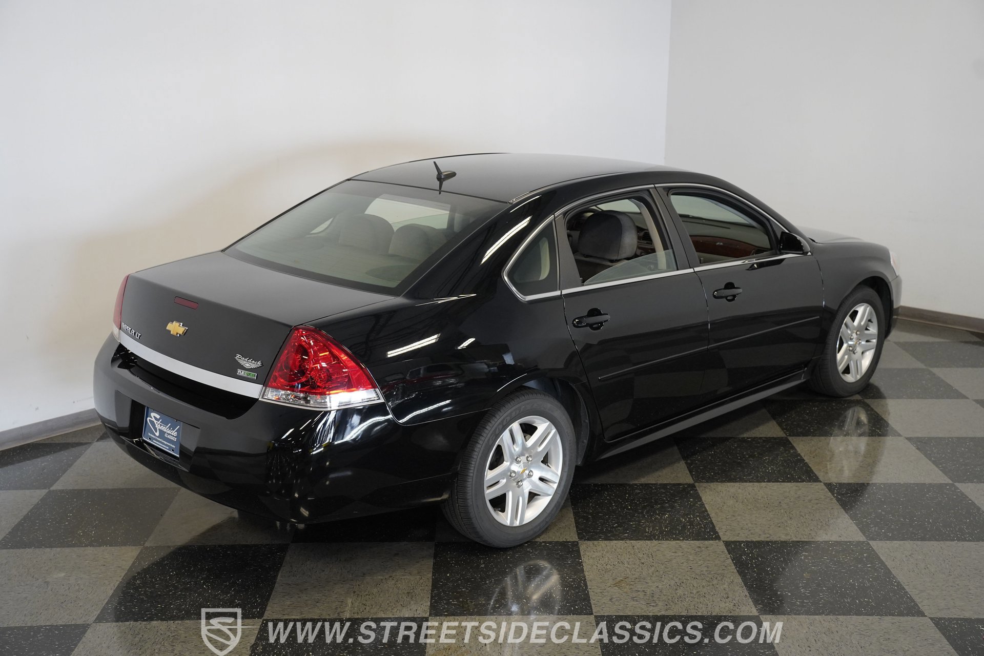 Used 2011 Chevrolet Impala LT image 16