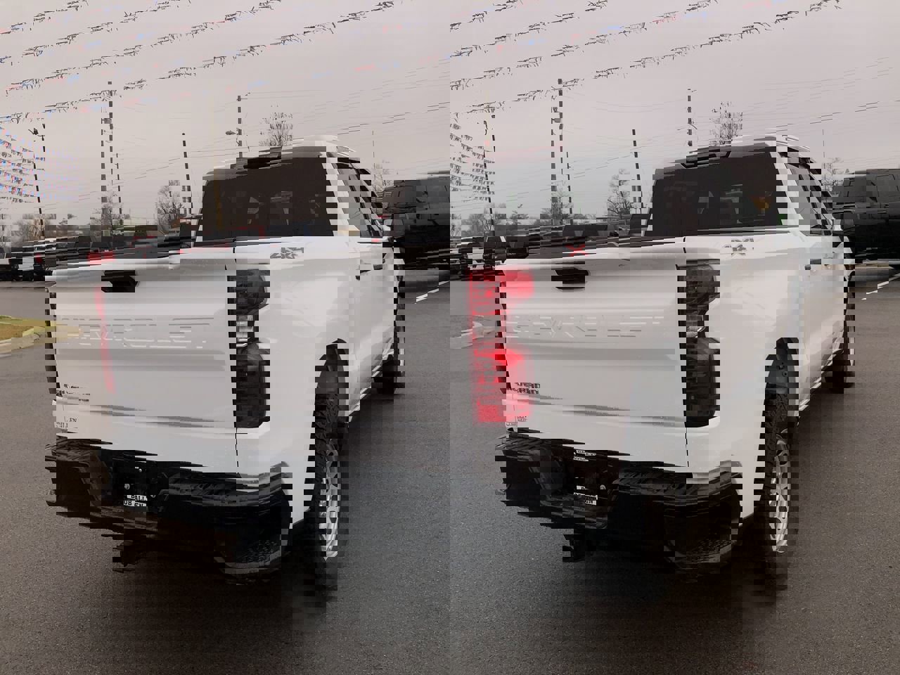 Used 2022 Chevrolet Silverado 1500 W/T w/ WT Value Package image 5