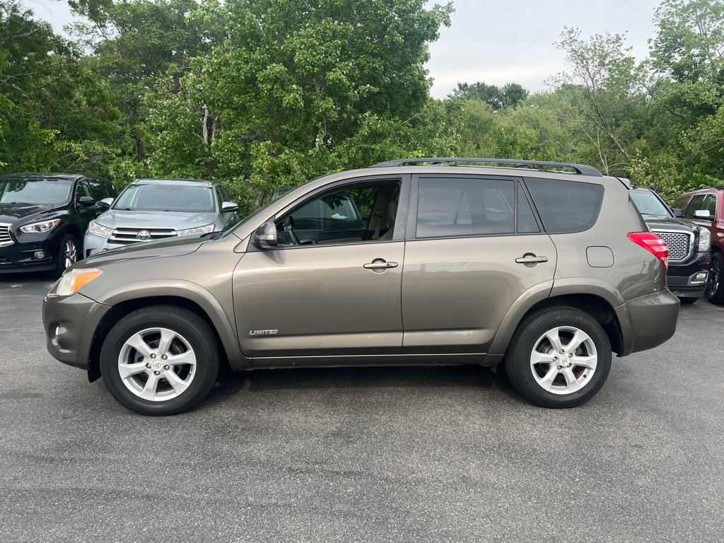Used 2010 Toyota RAV4 Limited AWD/4WD image 2