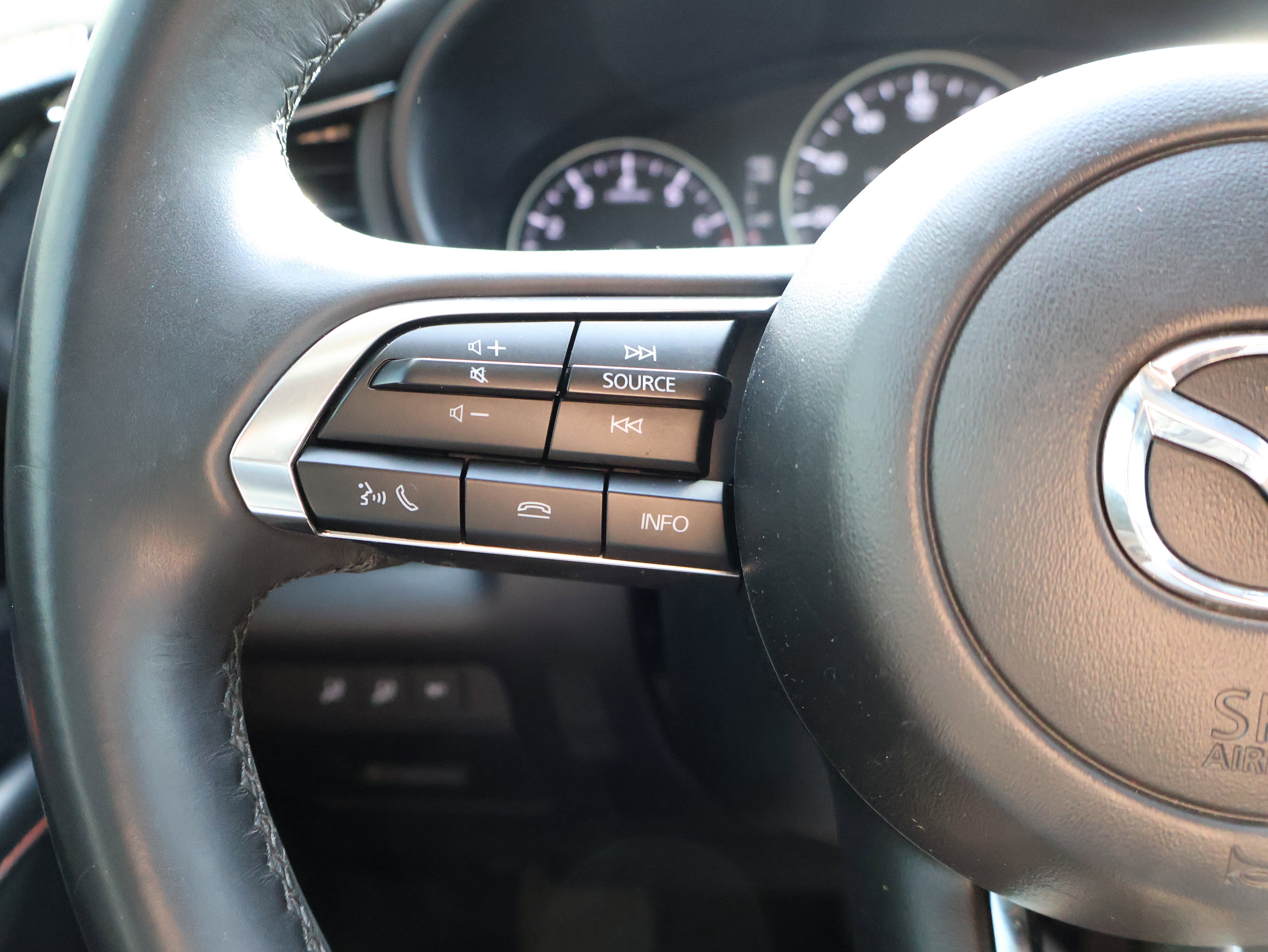 Used 2024 MAZDA CX-30 Carbon image 36