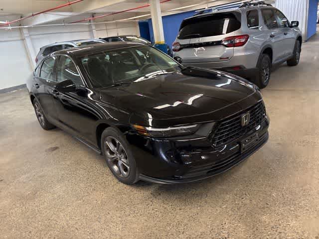 Used 2024 Honda Accord EX image 23