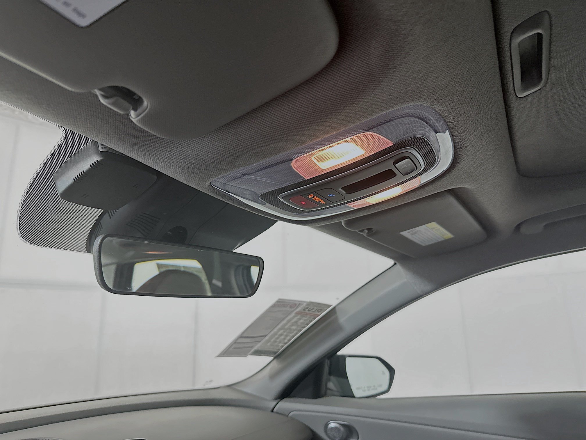 Used 2025 Hyundai Elantra SEL FWD image 18