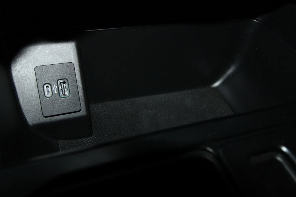 Used 2023 Ford F150 XLT w/ Equipment Group 302A High image 19