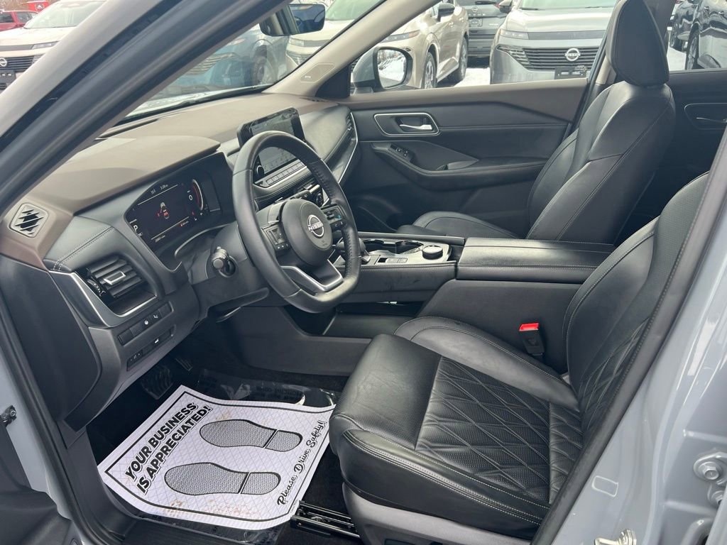 Certified 2023 Nissan Rogue Platinum w/ Platinum Premium Package image 23