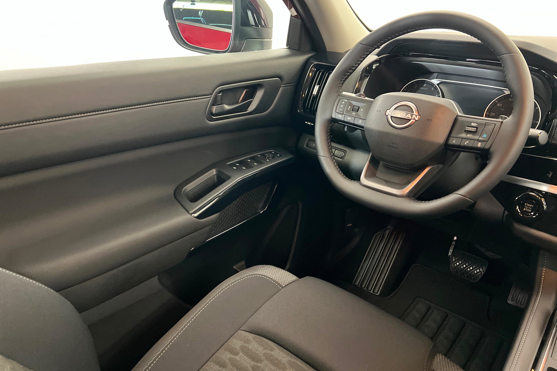 New 2026 Nissan Pathfinder SV AWD/4WD image 11