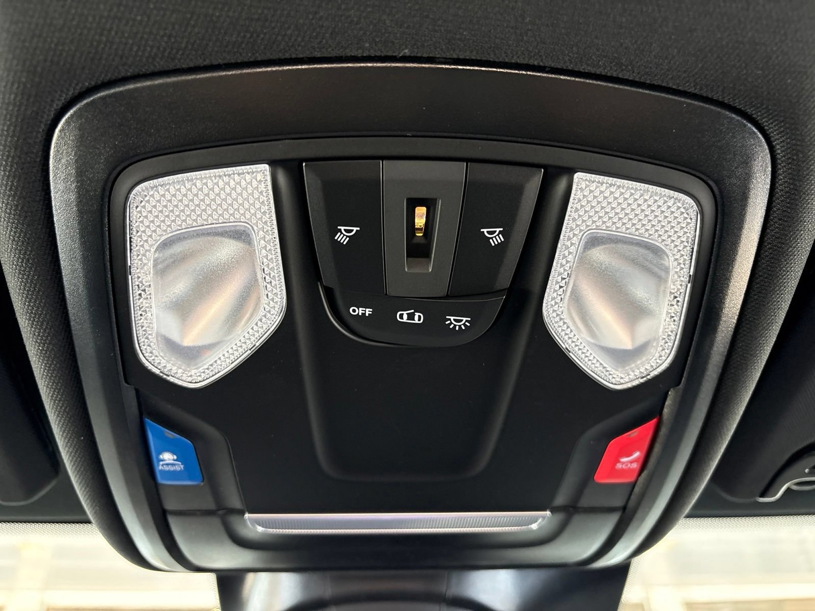 New 2027 RAM 3500 Tradesman AWD/4WD image 16